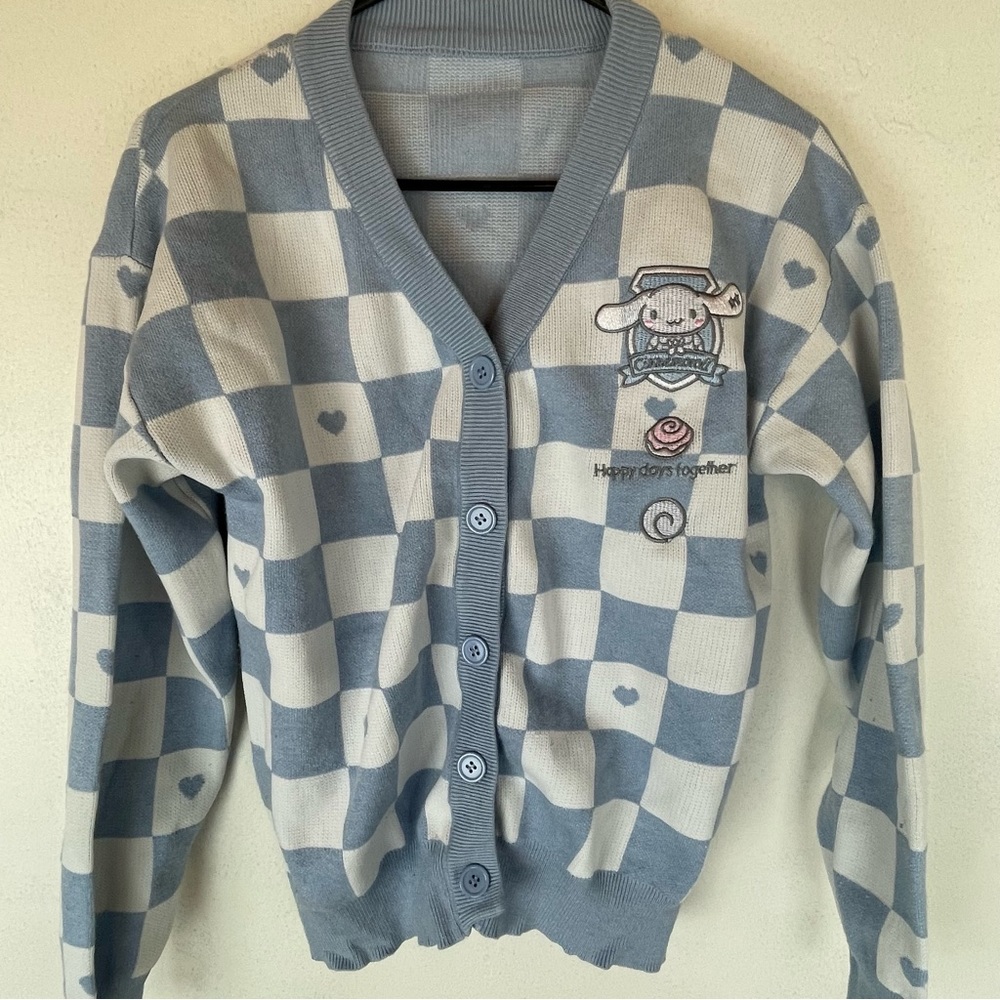 Kawaii Cinnamoroll sweater Size Small Sanrio